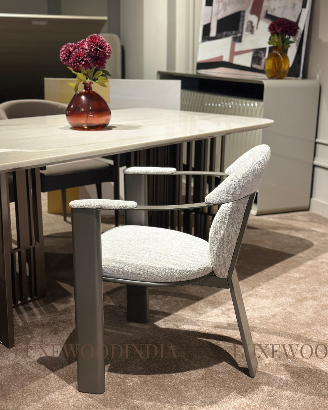 ARES DINING / ACCENT CHAIR