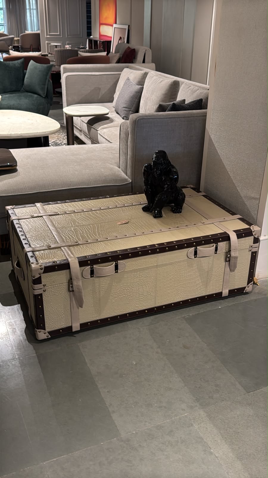 STORAGE TRUNK PURE LEATHER