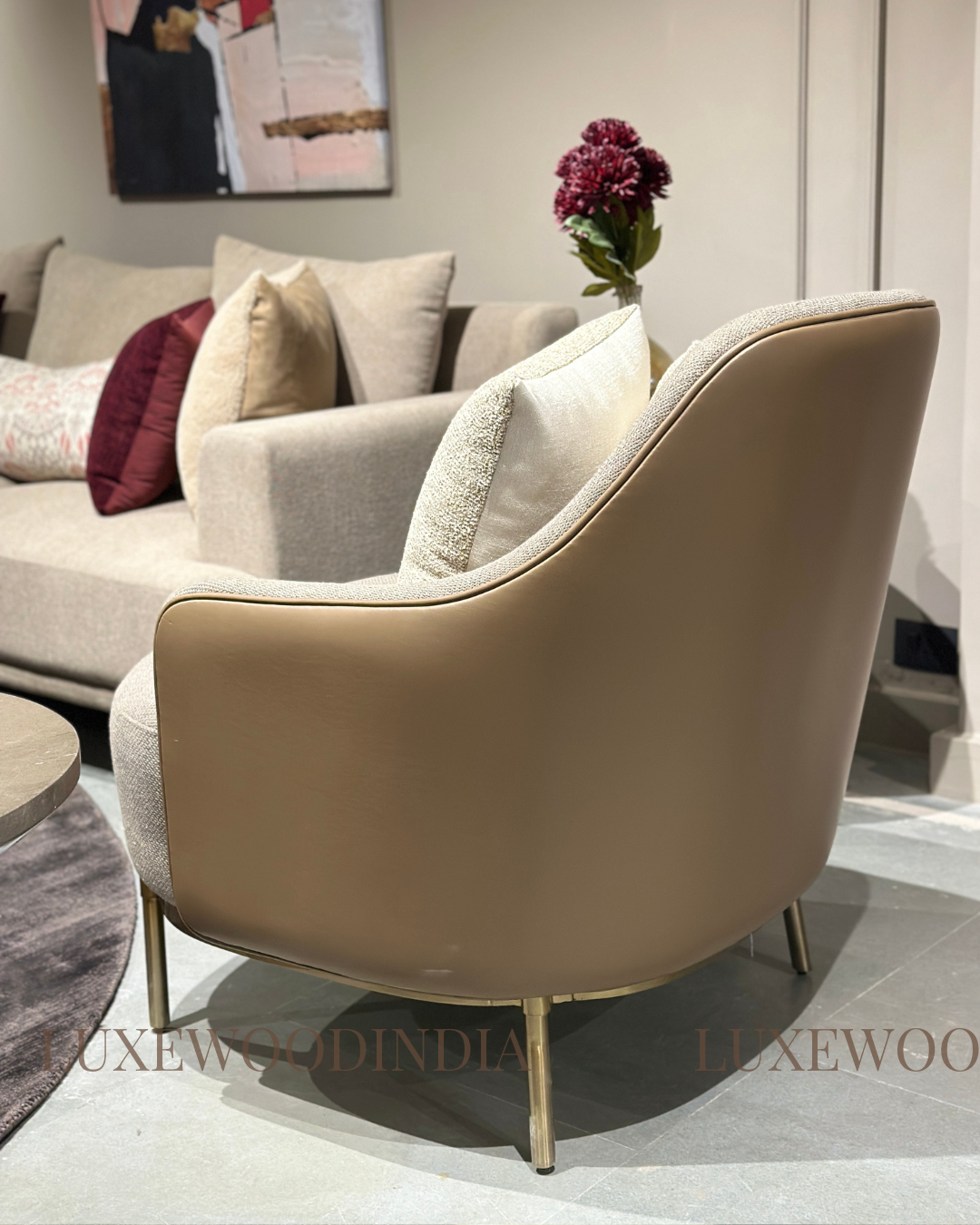 HUGO LOUNGE  /ACCENT CHAIR