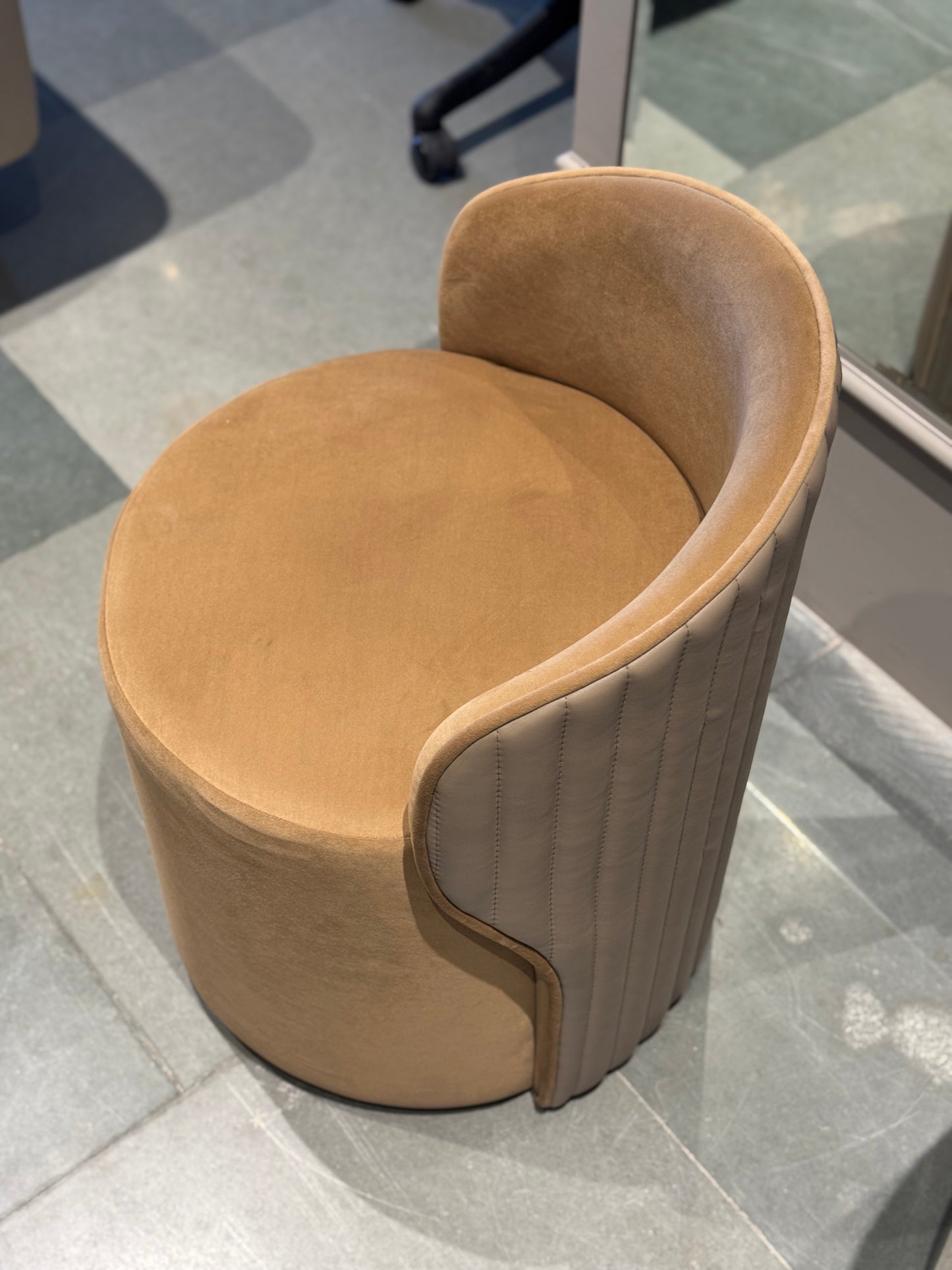 Mandir Pouffe